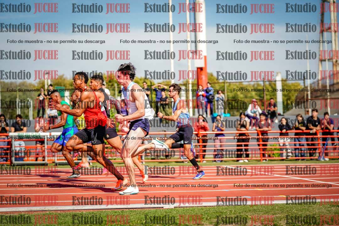 Fotos de los 100 m llanos de varones - deca 1