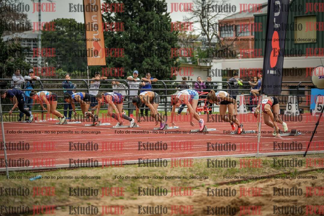 Fotos de los 100 m con vallas de mujeres