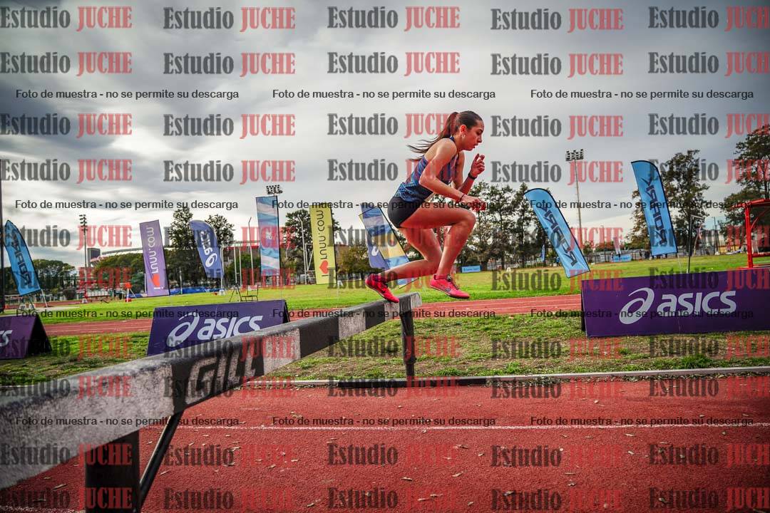 Fotos de los 2000 m con obstáculos de mujeres