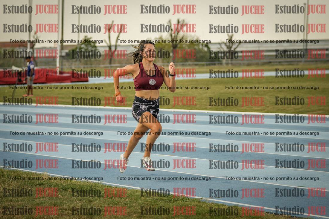 Fotos de los 80 m llanos de mujeres