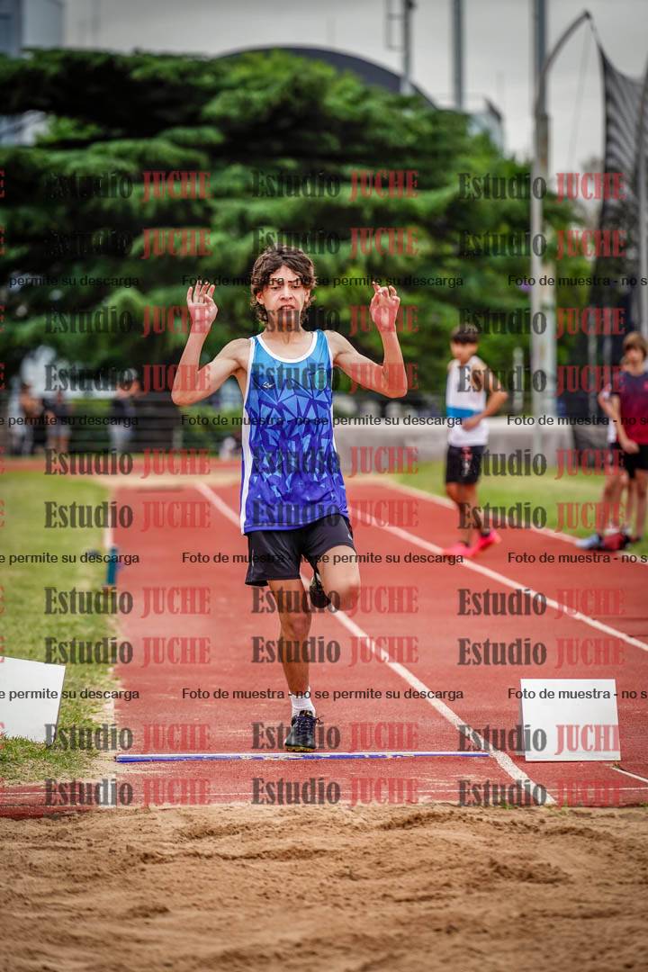 Fotos del salto en largo de varones - U14