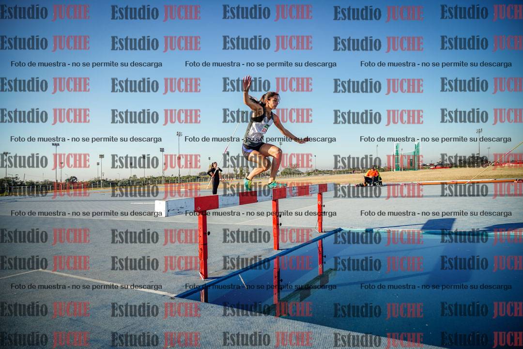 Fotos de los 2000 m con obstáculos de mujeres
