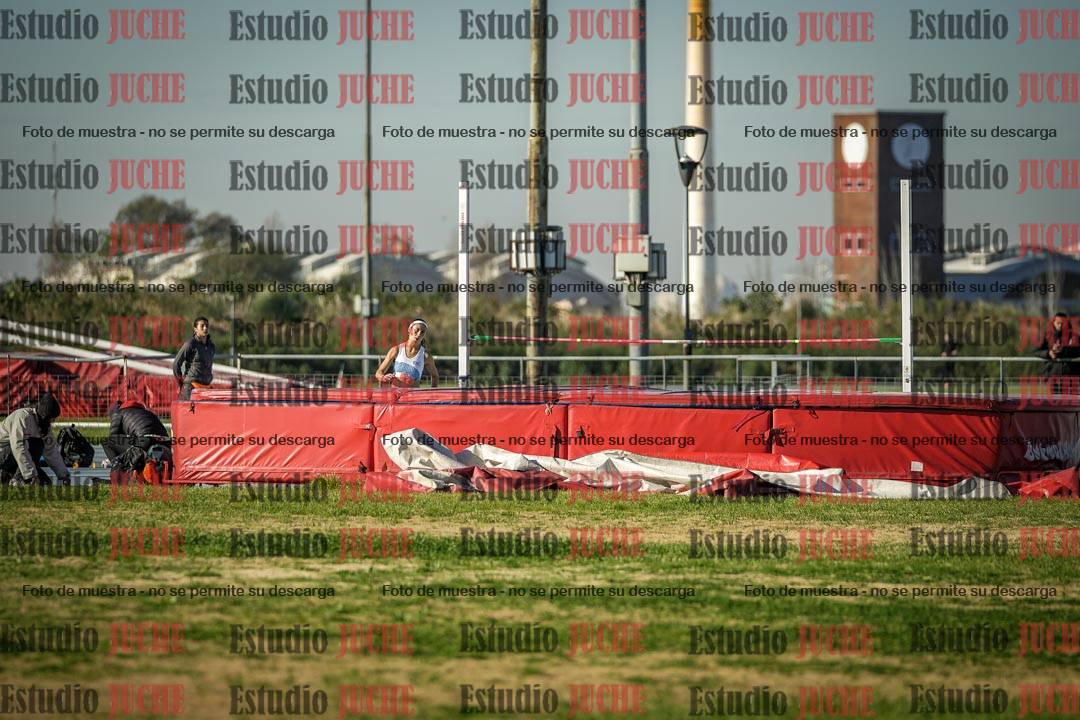 Fotos del salto en alto de mujeres - heptatlón 2