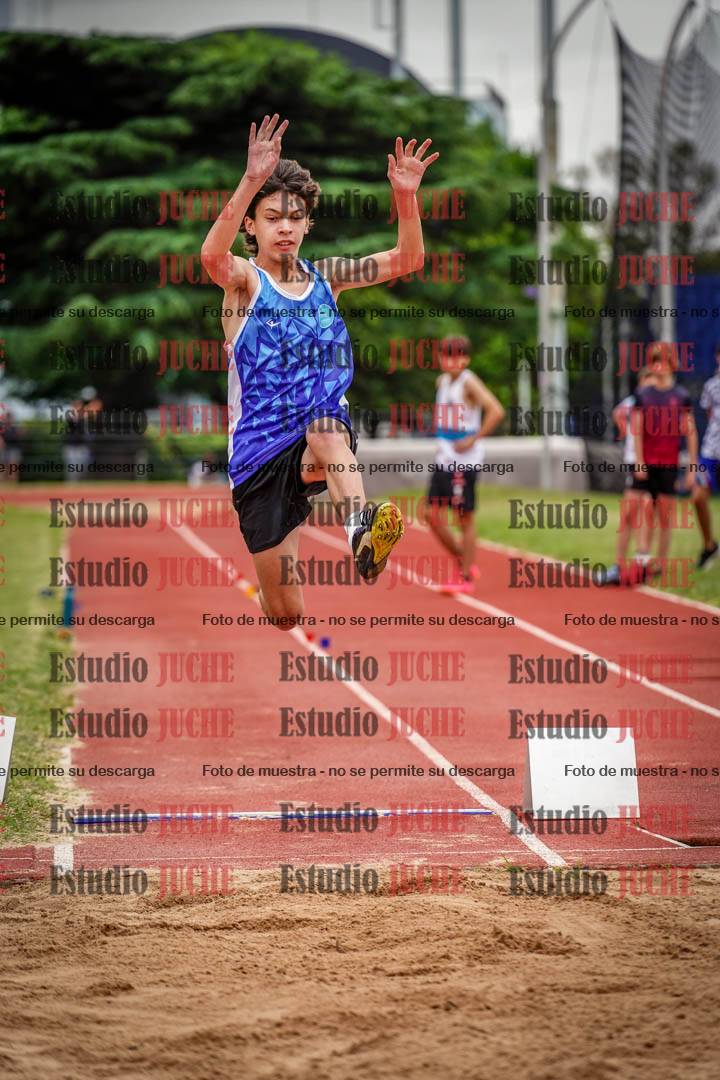 Fotos del salto en largo de varones - U14