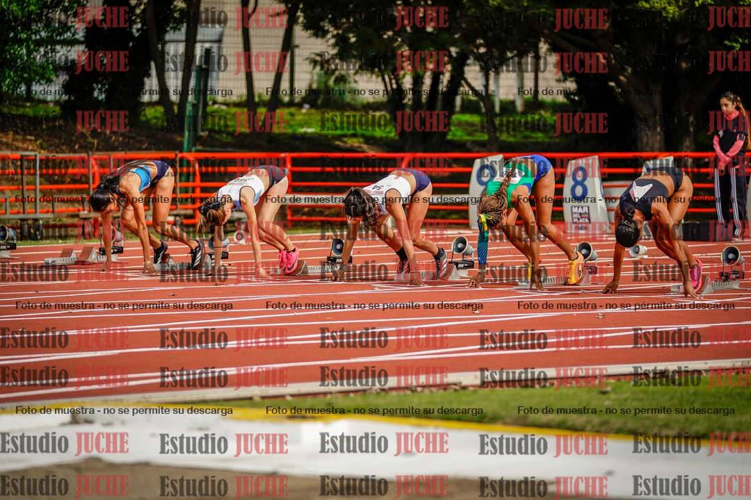 Fotos de los 100 m con vallas de mujeres
