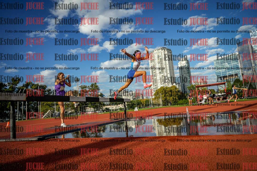 Fotos de los 2000 m con obstáculos de mujeres
