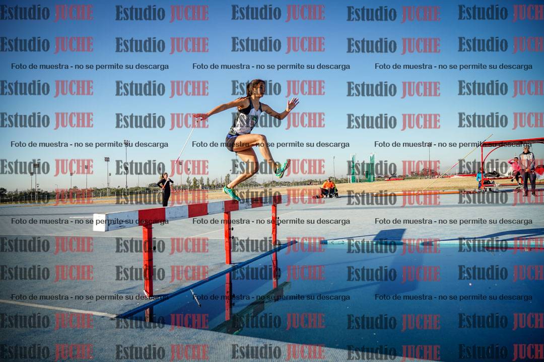 Fotos de los 2000 m con obstáculos de mujeres