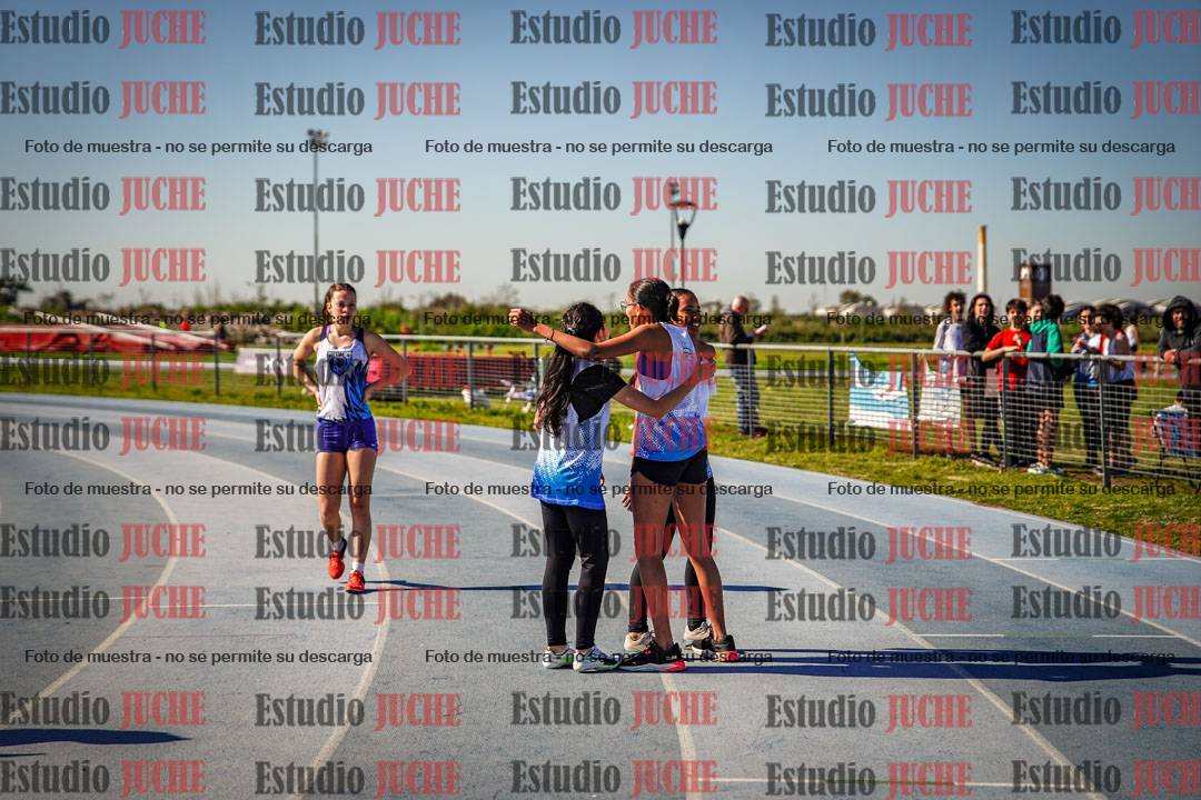 Fotos de los 80 m llanos de mujeres