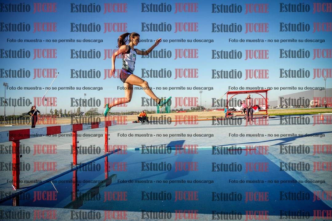 Fotos de los 2000 m con obstáculos de mujeres