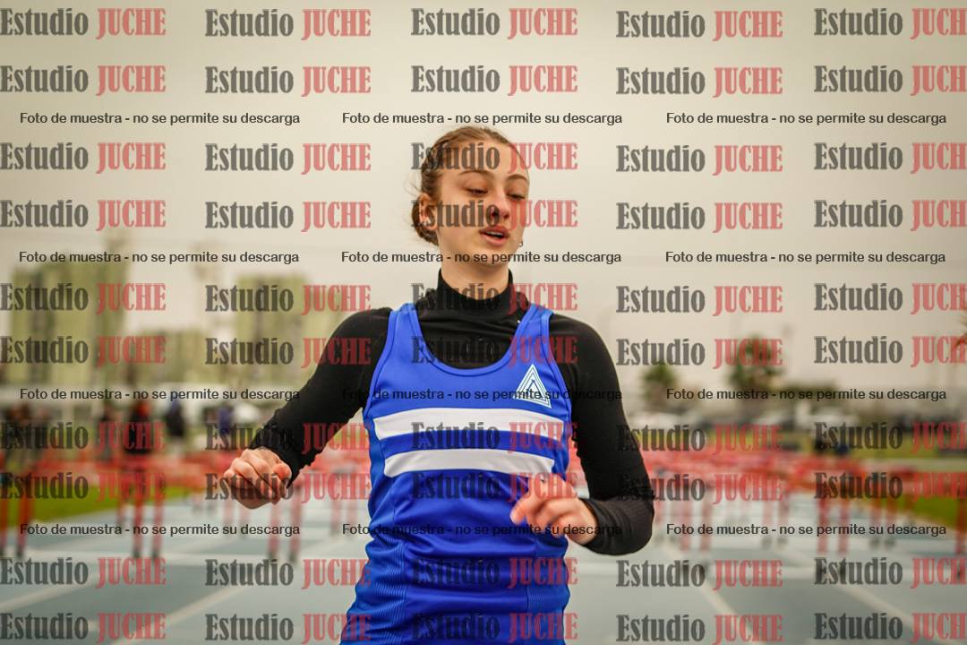 Fotos de los 100 m con vallas de mujeres
