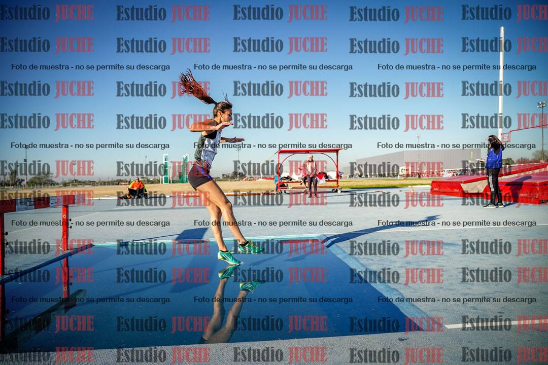 Fotos de los 2000 m con obstáculos de mujeres