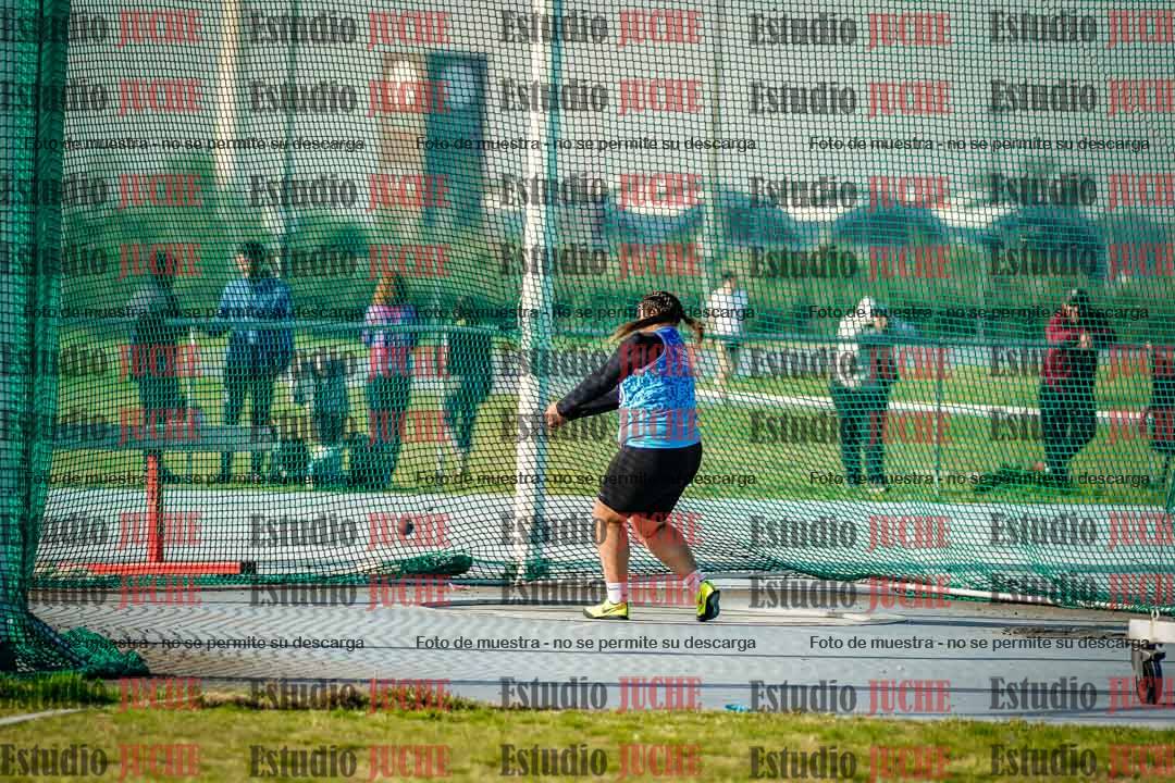 Fotos del lanzamiento de martillo de mujeres