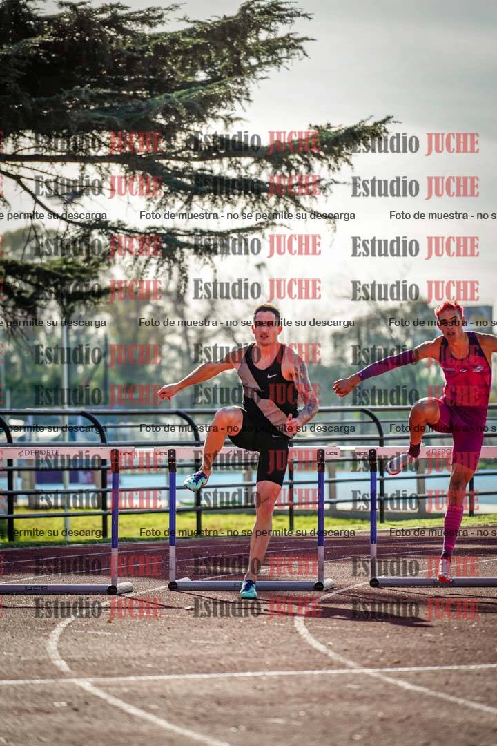 Fotos de los 400 m con vallas de varones