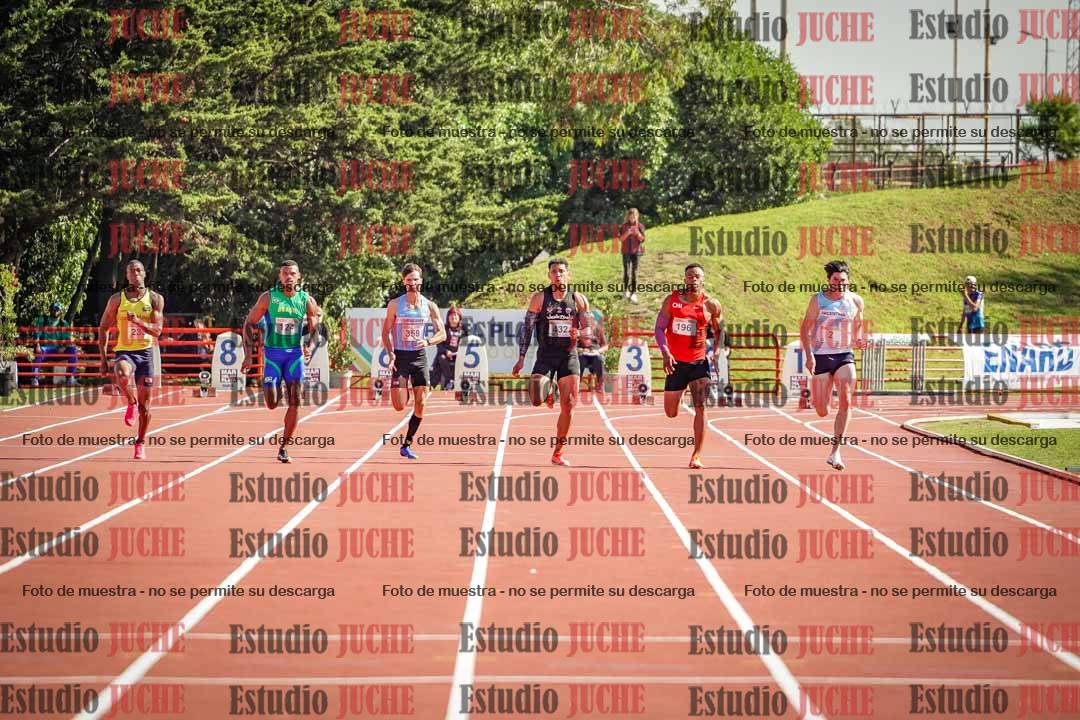 Fotos de los 100 m llanos de varones - deca 1