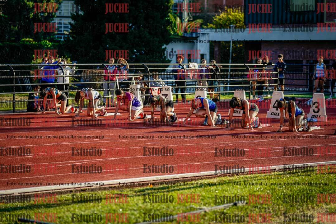 Fotos de los 100 m con vallas de mujeres