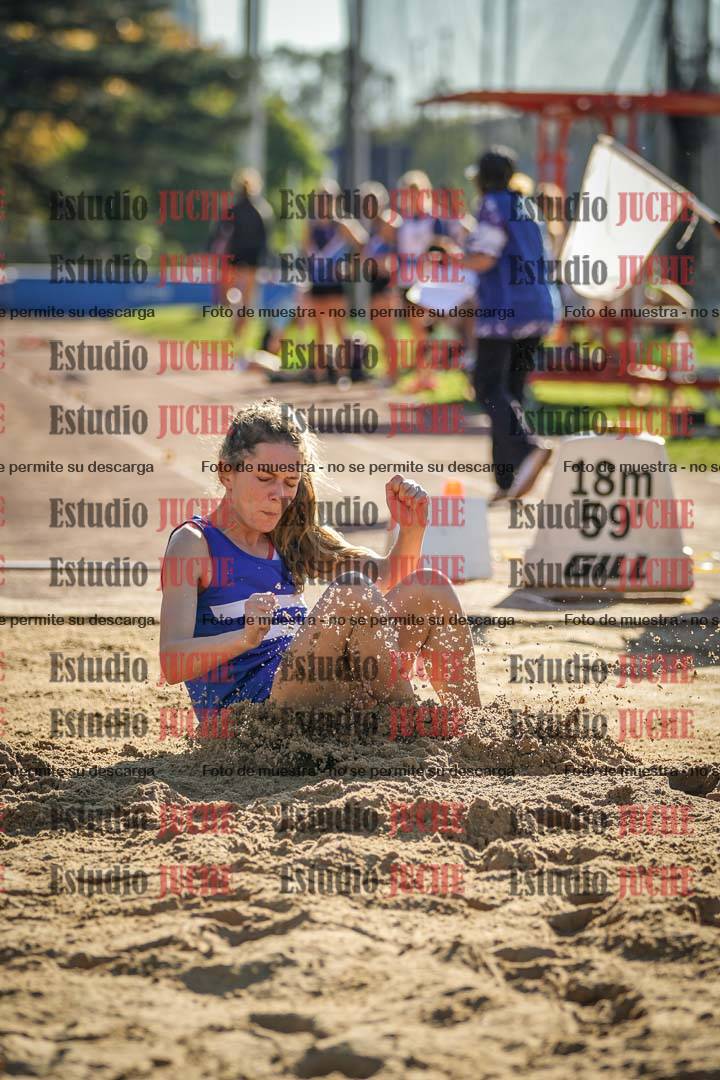Fotos del salto en largo de mujeres - incluye U16