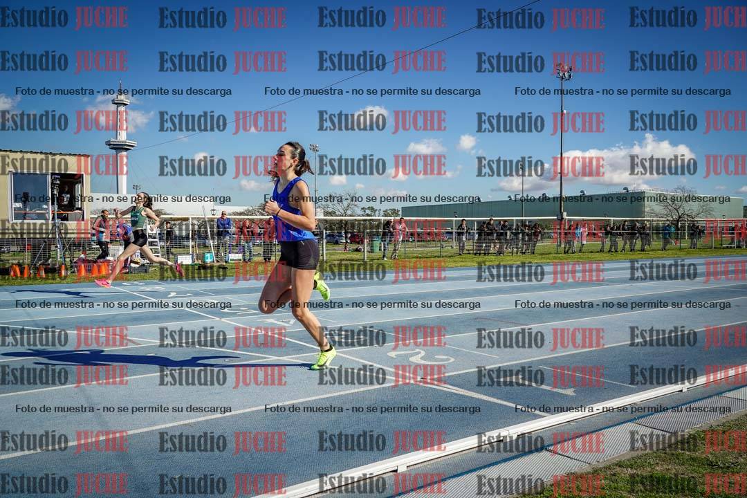 Fotos de los 400 m con vallas de mujeres
