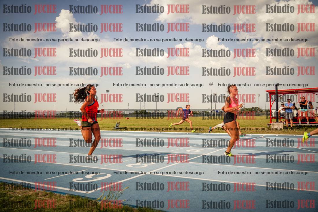 Fotos de los 80 m llanos de mujeres