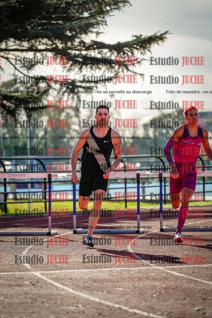 Fotos de los 400 m con vallas de varones