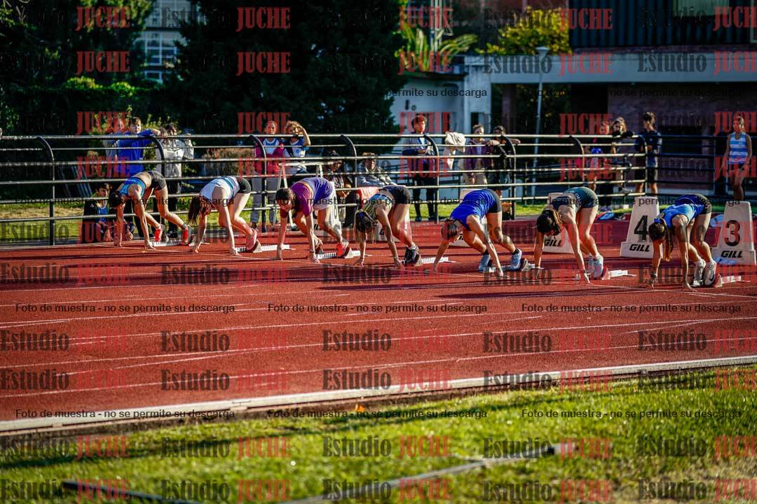 Fotos de los 100 m con vallas de mujeres