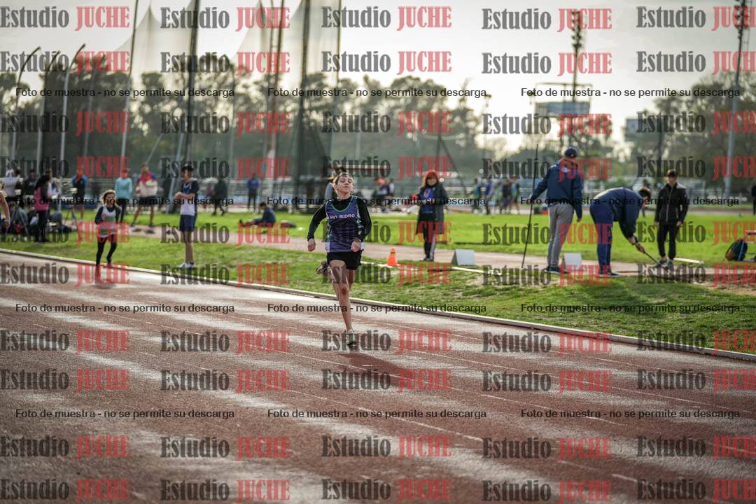 Fotos de los 80 m llanos de mujeres