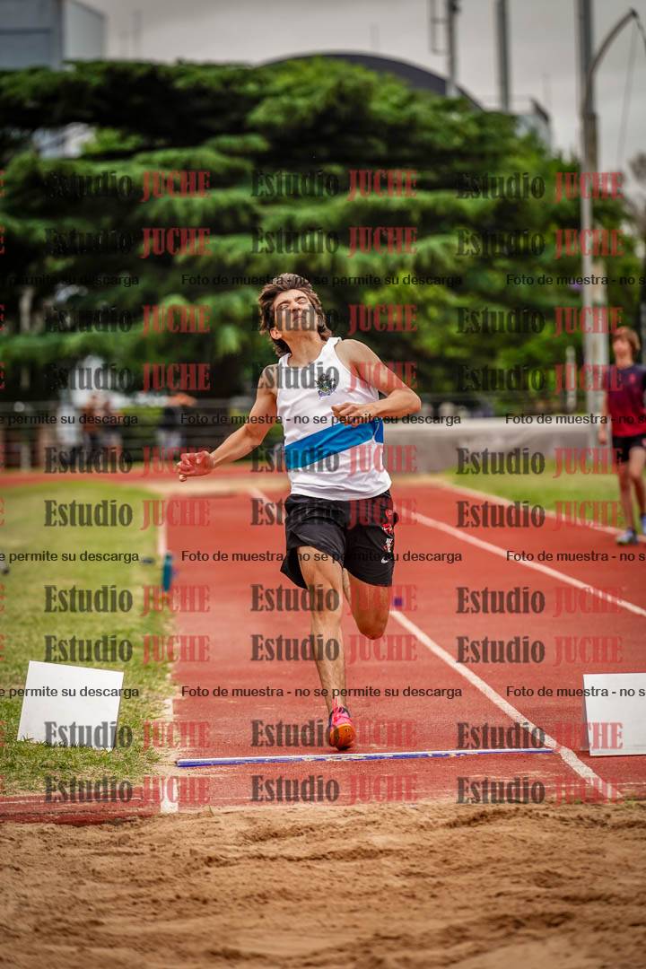 Fotos del salto en largo de varones - U14