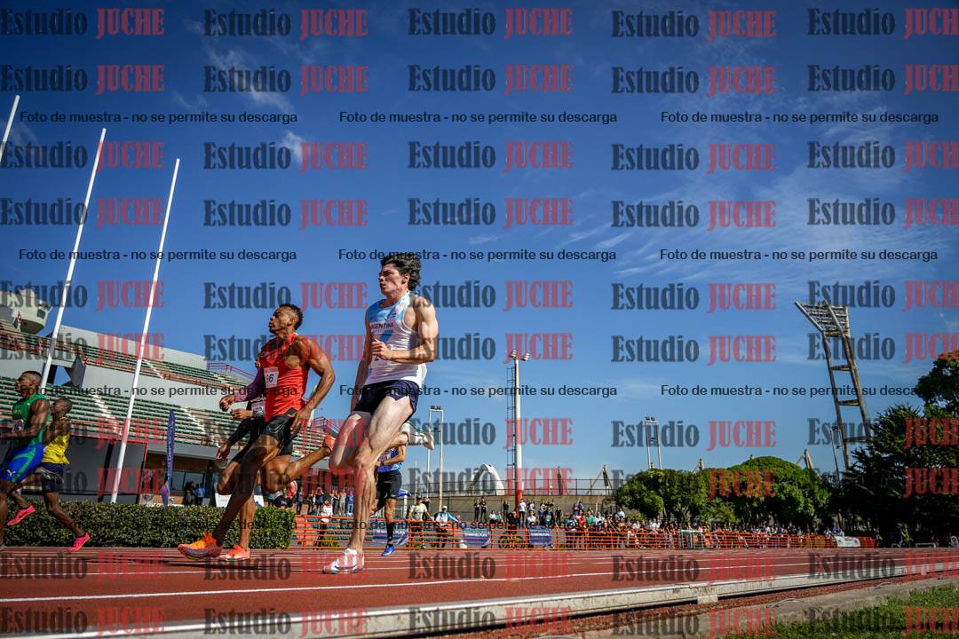 Fotos de los 100 m llanos de varones - deca 1