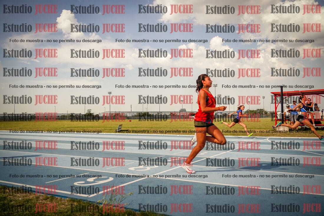 Fotos de los 80 m llanos de mujeres