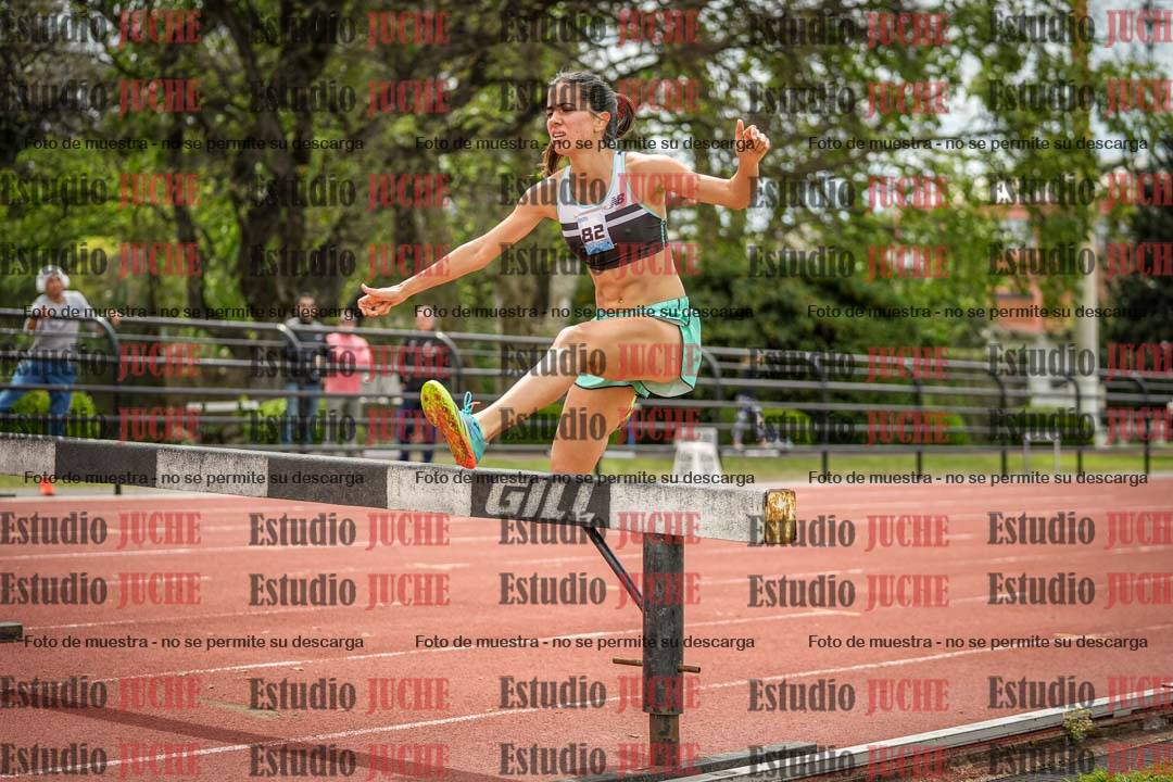 Fotos de los 2000 m con obstáculos de mujeres