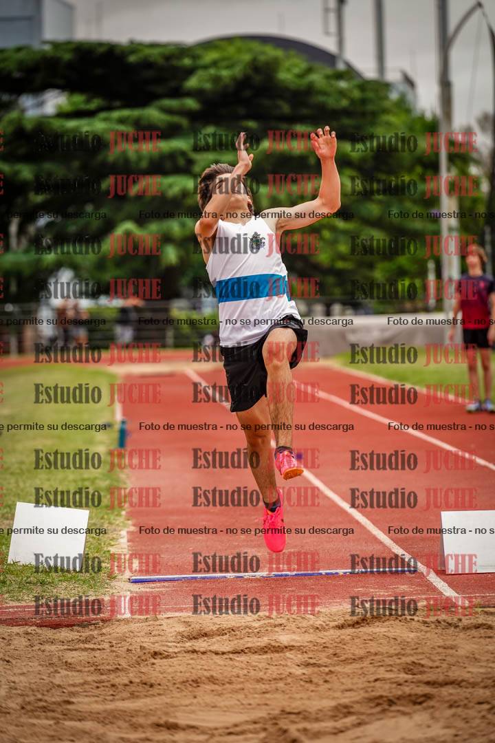 Fotos del salto en largo de varones - U14