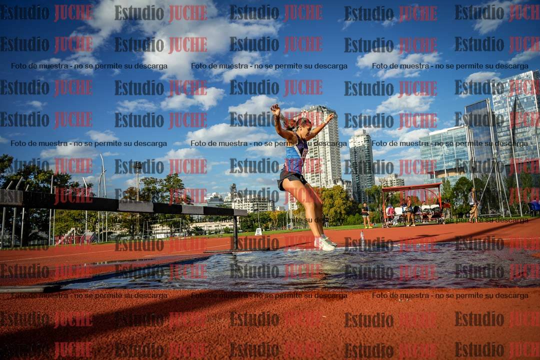Fotos de los 2000 m con obstáculos de mujeres