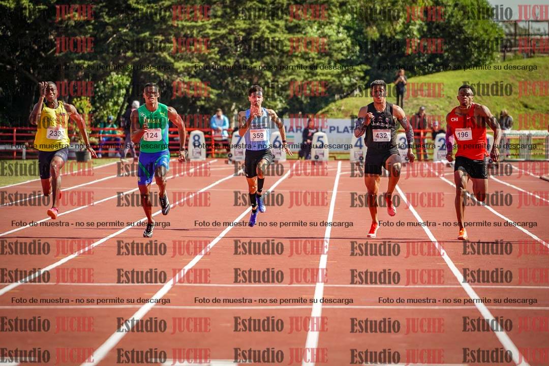 Fotos de los 100 m llanos de varones - deca 1