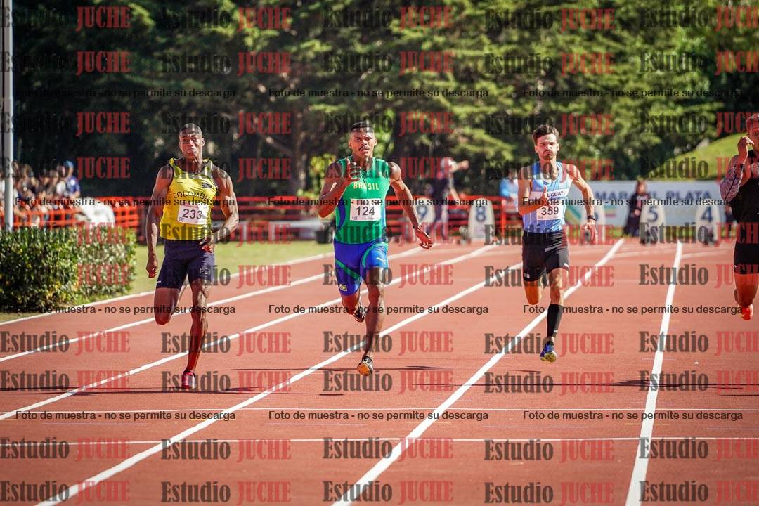 Fotos de los 100 m llanos de varones - deca 1