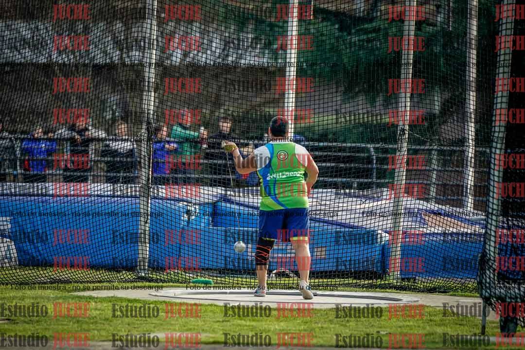 Fotos del lanzamiento de martillo de varones