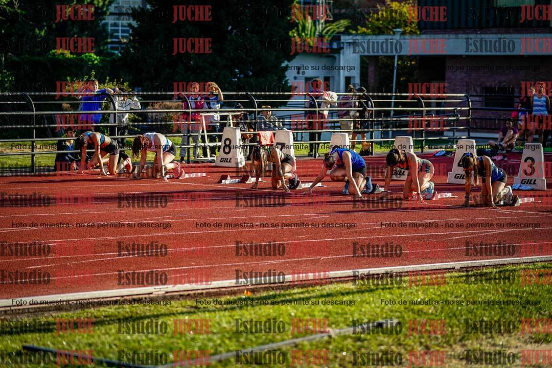 Fotos de los 100 m con vallas de mujeres
