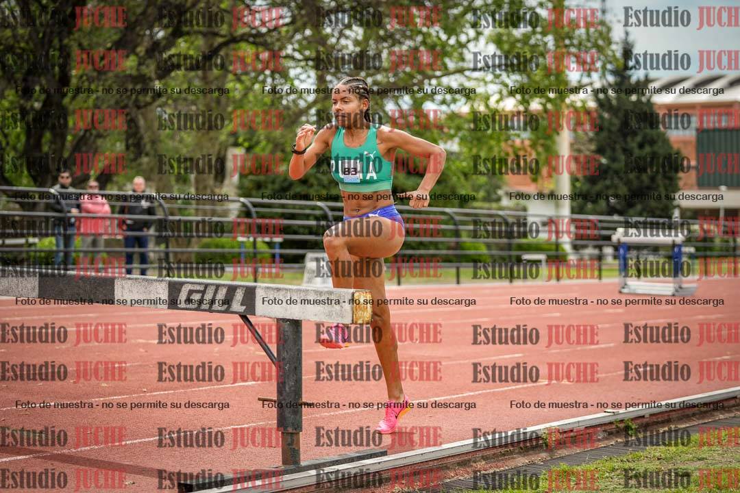 Fotos de los 2000 m con obstáculos de mujeres