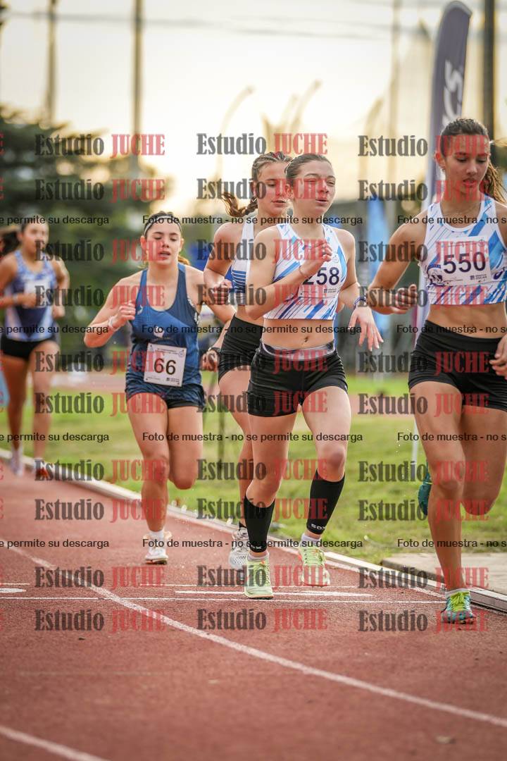 Fotos de los 2000 m con obstáculos de mujeres
