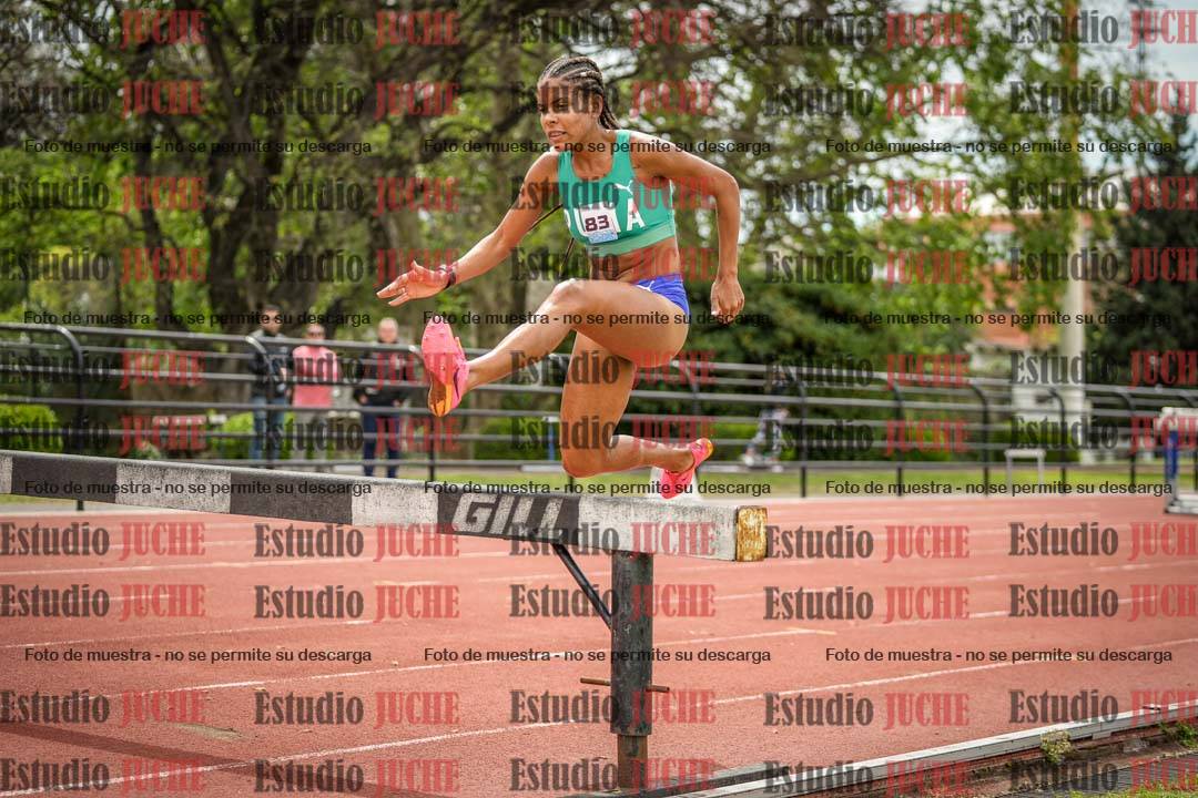 Fotos de los 2000 m con obstáculos de mujeres