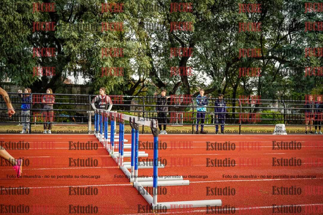 Fotos de los 100 m con vallas de mujeres