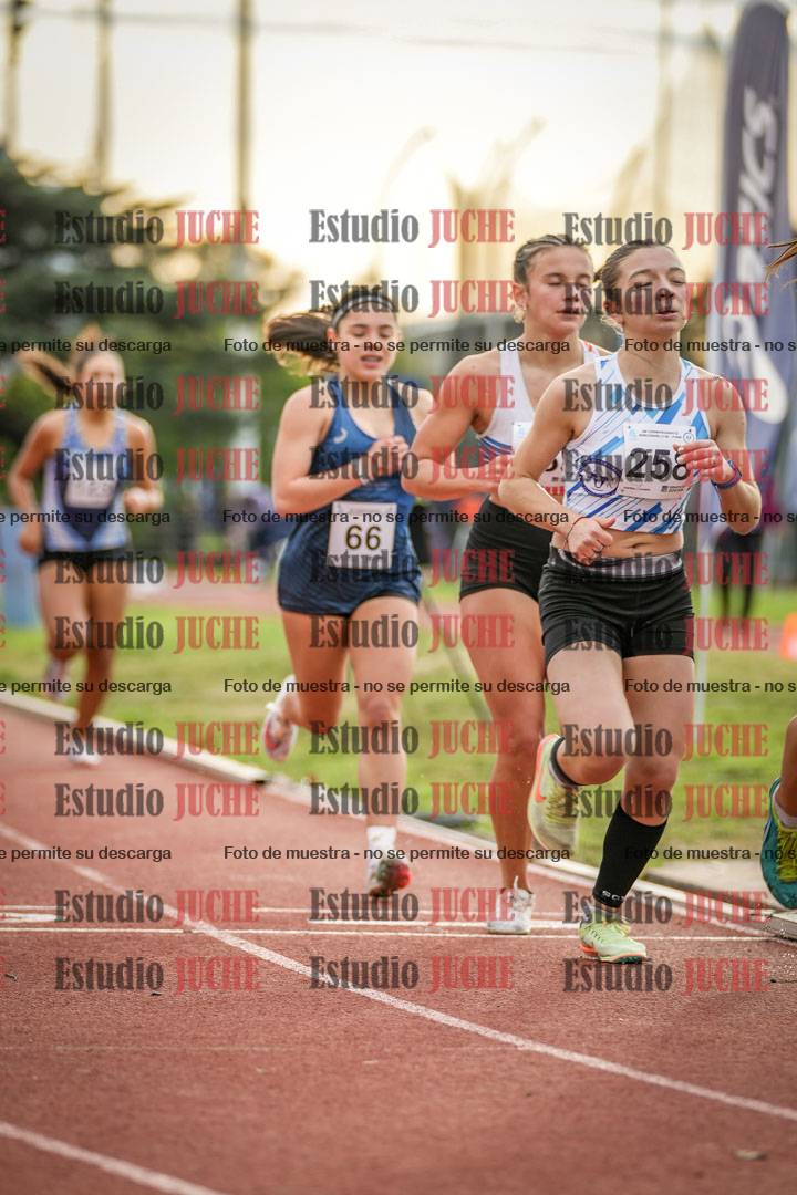 Fotos de los 2000 m con obstáculos de mujeres