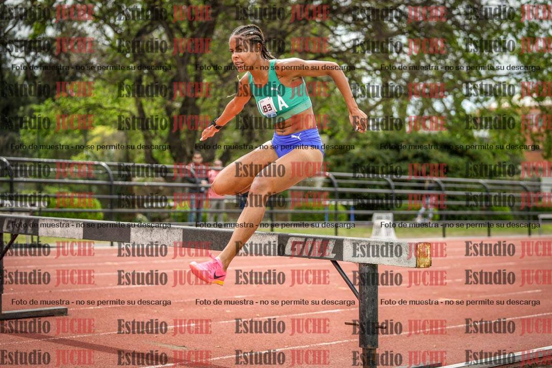 Fotos de los 2000 m con obstáculos de mujeres