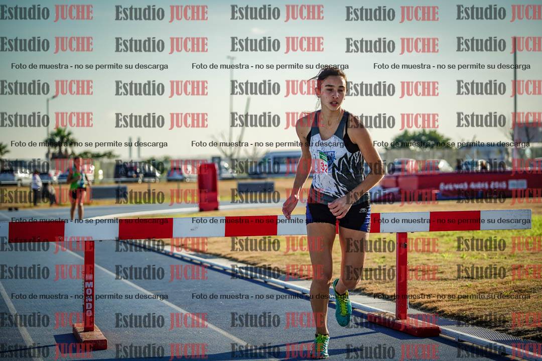 Fotos de los 2000 m con obstáculos de mujeres