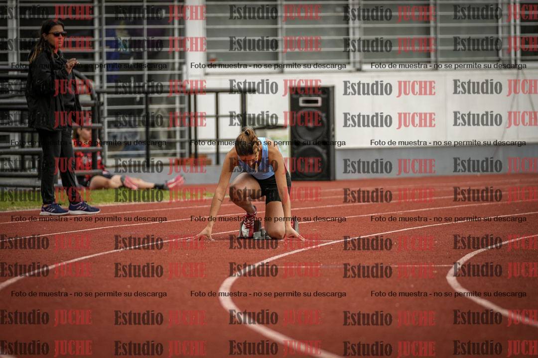 Fotos de los 400 m con vallas de mujeres