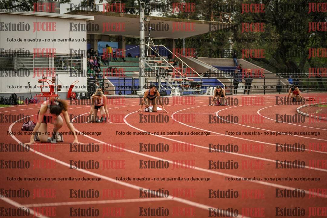 Fotos de los 400 m con vallas de mujeres
