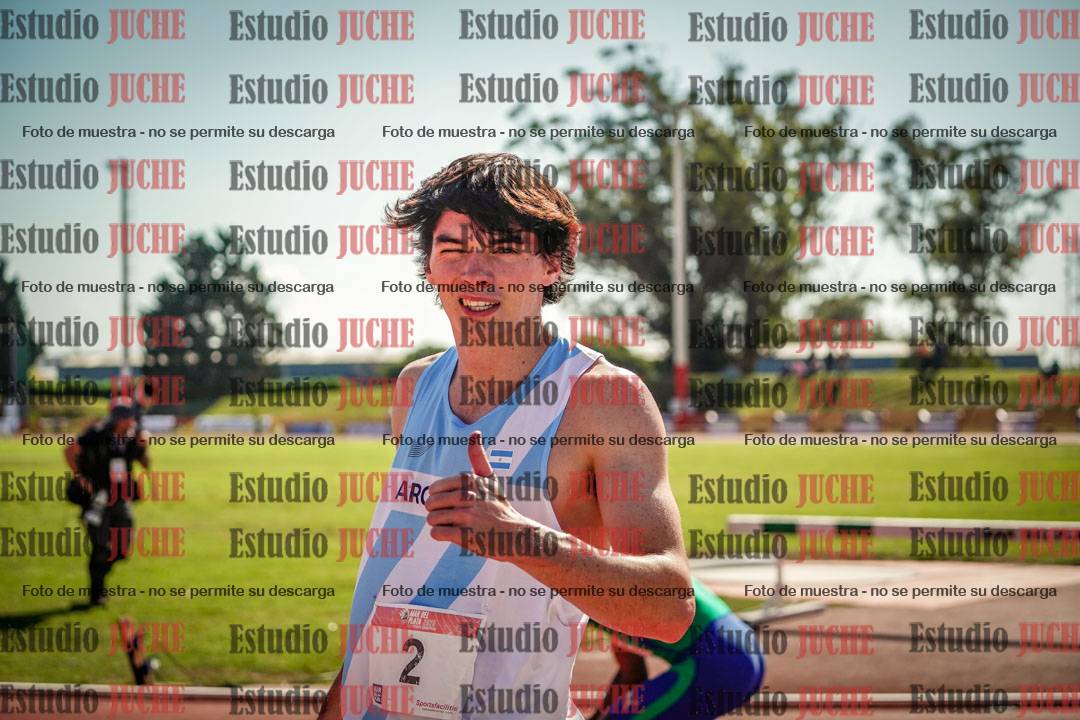 Fotos de algunos extras y podios del día 1