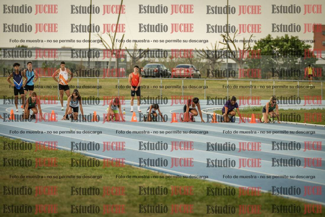 Fotos de los 80 m llanos de mujeres