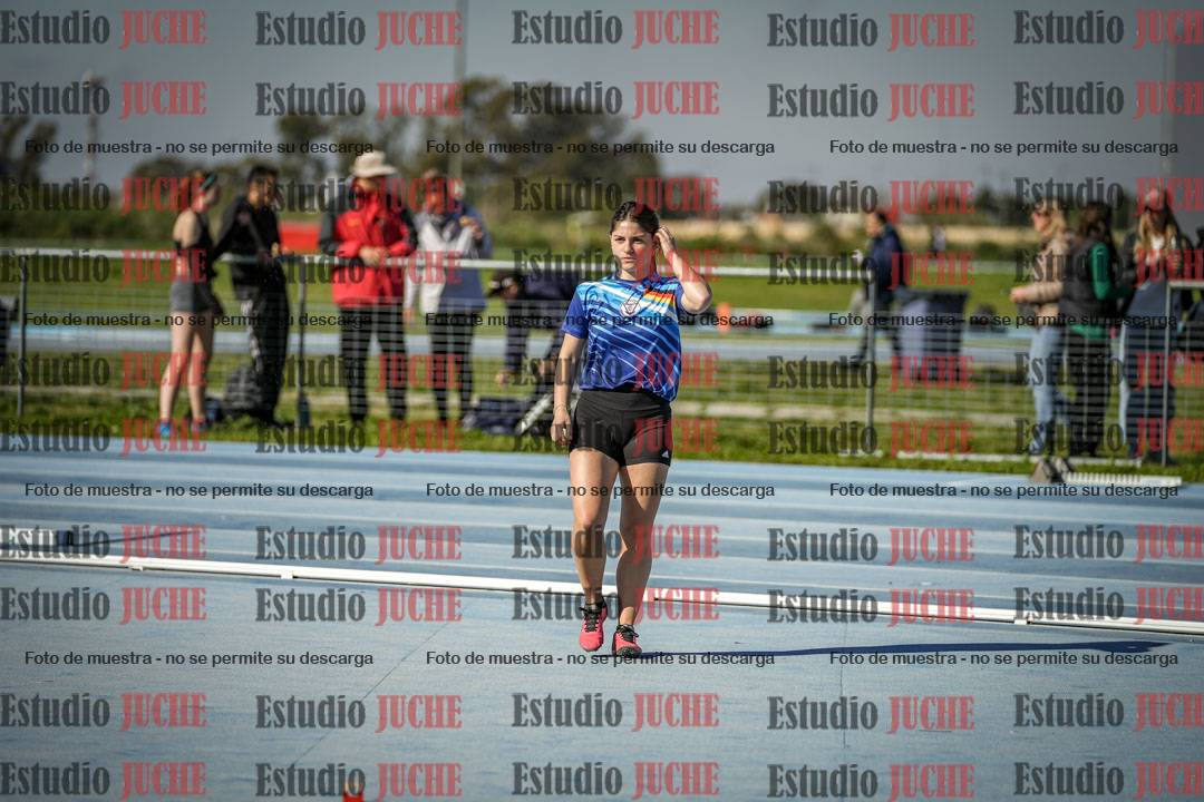 Fotos del salto en alto de mujeres