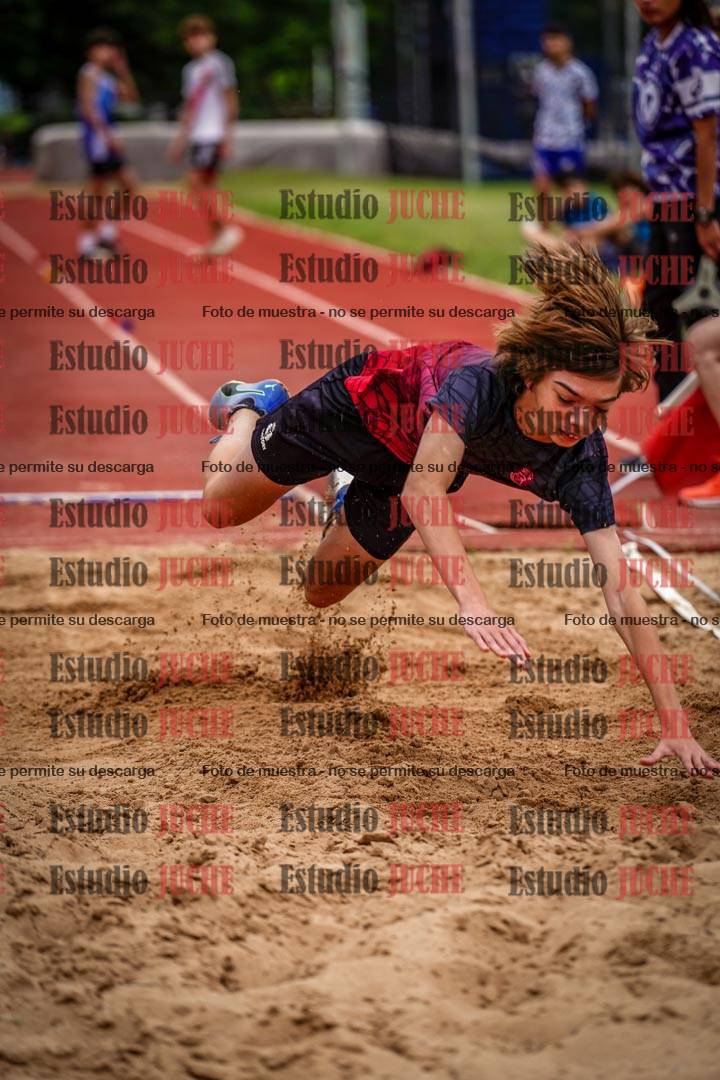 Fotos del salto en largo de varones - U14