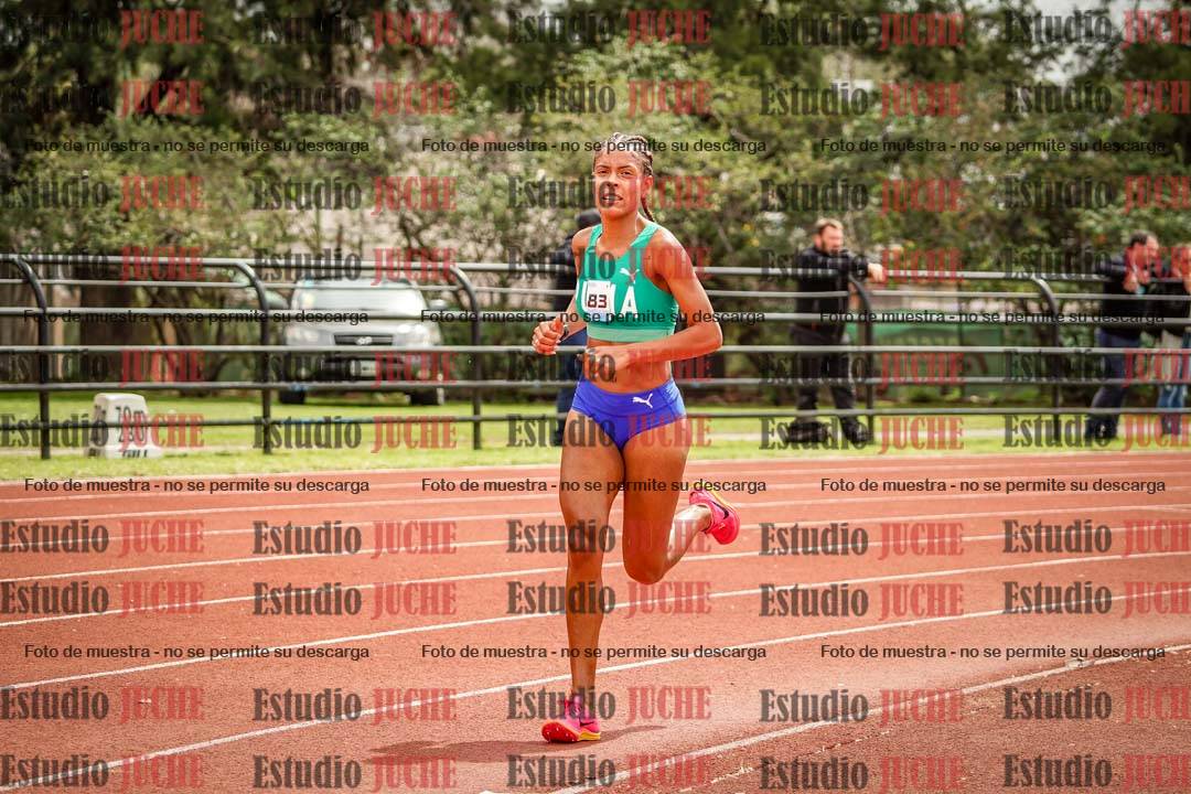 Fotos de los 2000 m con obstáculos de mujeres