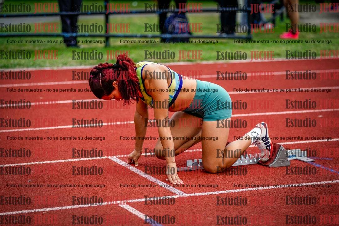 Fotos de los 400 m con vallas de mujeres
